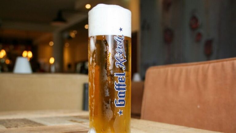 Cologne: brewhouse tour with kölsch tasting - The Sum Up