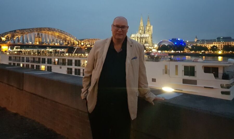 Cologne: Old City Guided Walking Tour - A Detailed Look at What to Expect