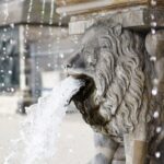Cologne: Old Town Highlights Walking Tour - Roman Roots and Ancient Artifacts