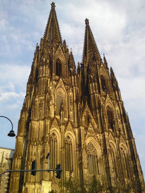 Cologne - Old Town Historic walking tour - Analyzing Value and Practicality