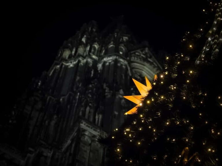 Cologne: Private Christmas Market Tour - The Value of a Private Guided Experience