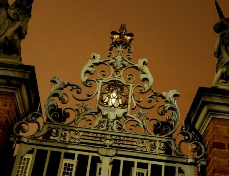 Colonial Ghosts: Ghostly Whispers of Williamsburg Ghost Tour - The Value: Is It Worth It?