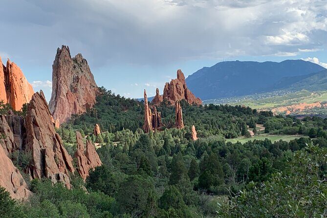 Colorado Springs: Garden of the Gods Luxury Jeep Tours - The Experience in Depth