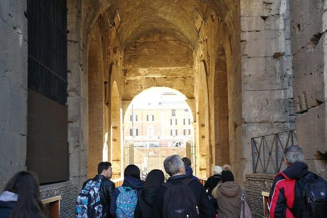 Colosseum with Gladiator Arena, Forum and Palatine in Spanish - Who Will Love This Tour?