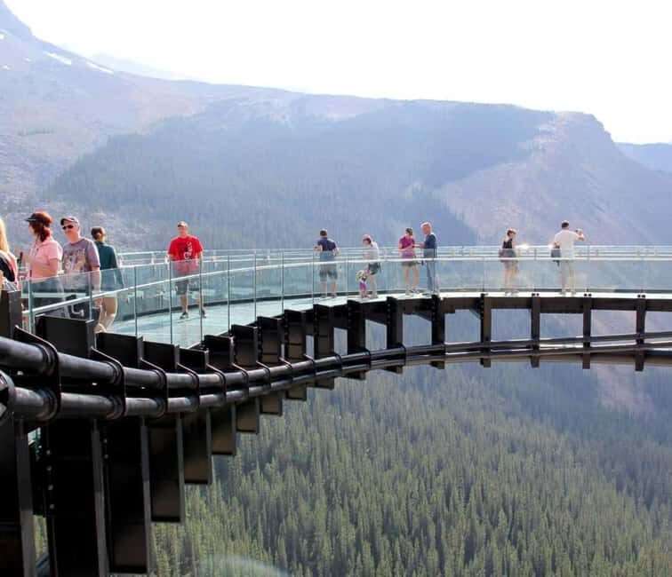 Columbia Icefield, Skywalk, Crowfoot Glacier, and Lakes Tour - An In-Depth Look at the Tour Experience