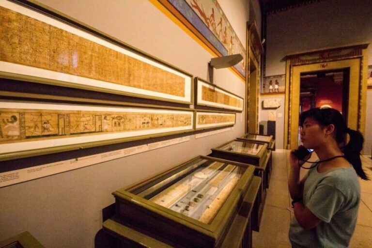 Combo Ticket: Kunsthistorisches Museum & Imperial Treasury - The Imperial Treasury: A Glittering Journey into Royalty