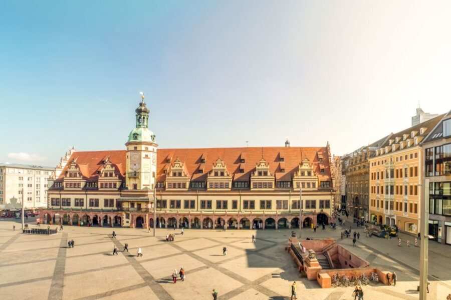 Combo Tour in Leipzig: Guided City Tour & City Sightseeing - A Deep Dive into the Leipzig Combo Tour: What Makes It Stand Out?