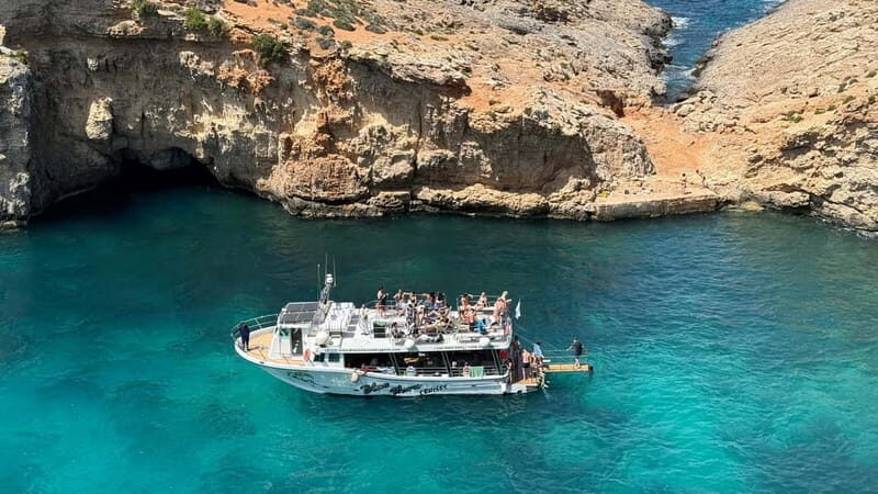 Comino Blue Lagoon & Crystal Lagoon - 3 Bay Cruise - A Closer Look at the Comino Blue Lagoon & Crystal Lagoon - 3 Bay Cruise