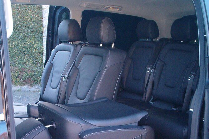COMO CITY/Cernobbio/Moltrasio/Blevio to/from Milan Malpensa Apt (Private Transf) - What the Experience Looks Like