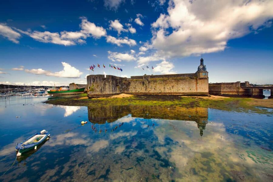 Concarneau: guided tour of the town center, walled city, history & landscapes - What Makes This Tour Stand Out?