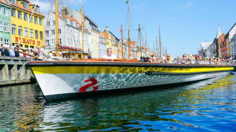 Copenhagen: 48-Hour Sightseeing Bus Ticket, 1-Hour Boat Tour - What Its Like to Use the Tour