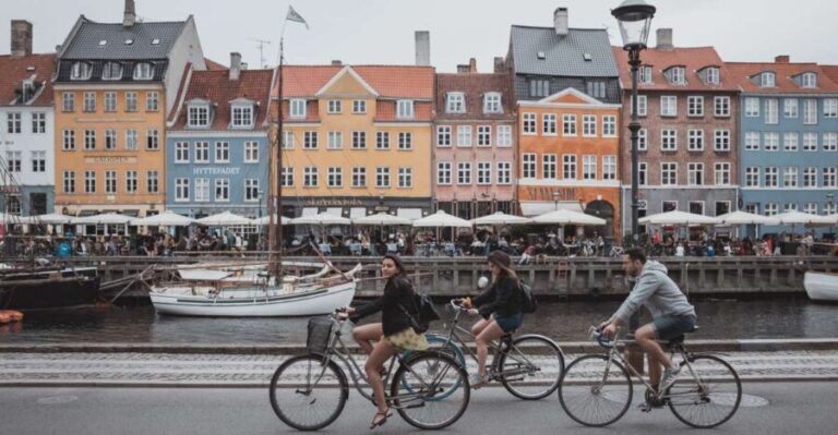 Copenhagen: Express Walk with a Local in 60 minutes - Why Choose This Tour?