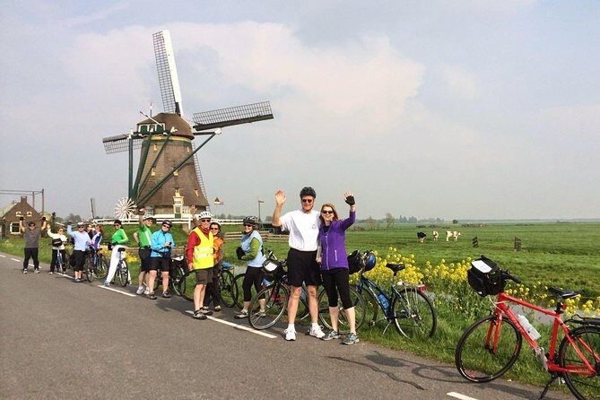 Country of Tulips Tour - In-Depth Review of the Country of Tulips Tour