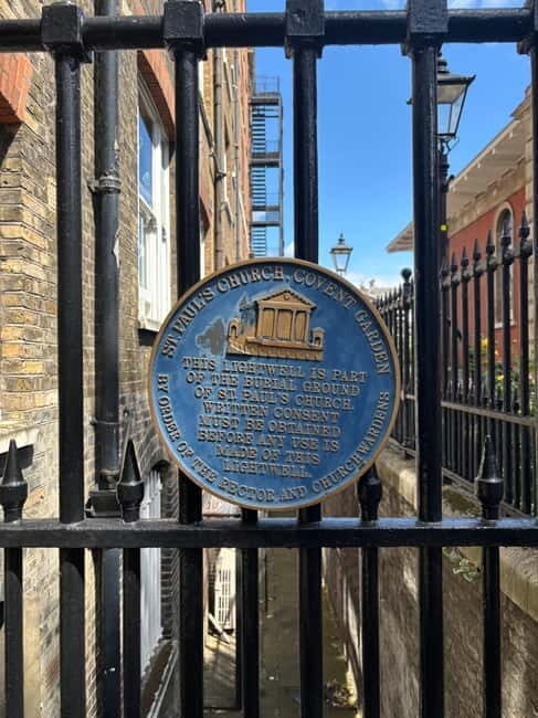 Covent Garden Tour; ghosts and theaters with tarot cards at the end - The Experience and Value