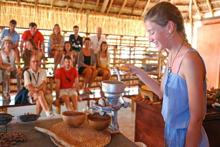 Cozumel: Chocolate Workshop at The Mayan Cacao Company - Who Will Love This?
