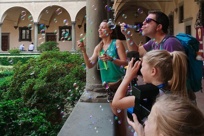 Create Polaroid Memories in Florence: Tour For Families with kids - A Closer Look at the Itinerary