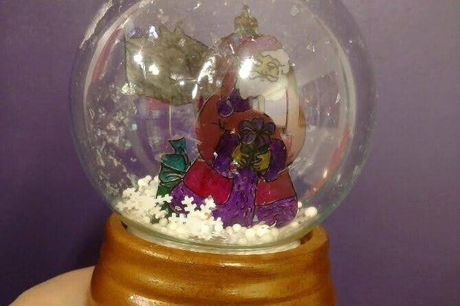 Create Your Own Winter Snow Globe in Estes Park - A Deep Dive into the Snow Globe Experience in Estes Park