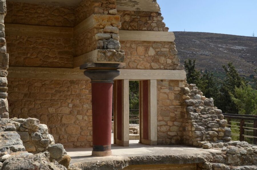Crete: Knossos Palace & Heraklion Guided Tour - A Detailed Look at the Experience
