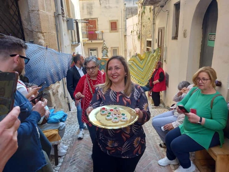 Crochet Course in Sciacca - A Detailed Look at the Crochet Course
