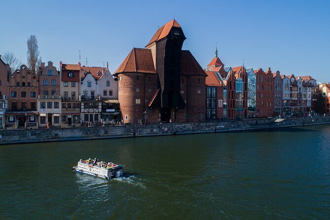 Cruises on the Motlawa River by a luxury catamaran - Gdask from the water side - Exploring Gdansk from the Water: A Detailed Look at the Cruise