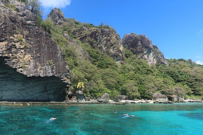 Cruisin Fiji: Authentic Fijian Day Cruise  Best Day in Fiji - A Deep Dive into the Experience