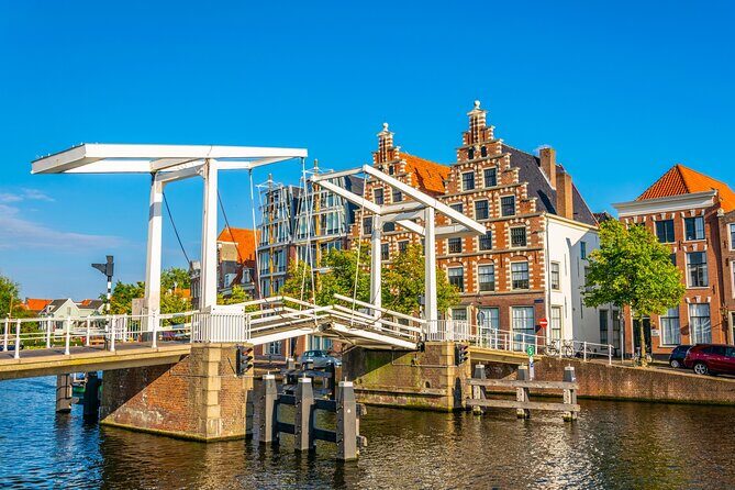 Cultural and Historical Audio guided walking tour Tour of Haarlem - FAQs