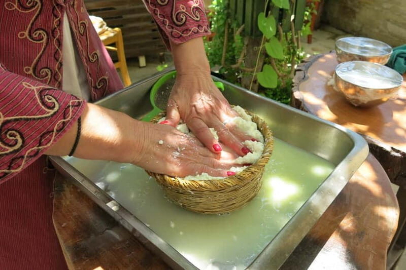 Cyprus: Mountain Towns and Cheesemaking Day Trip with Brunch - Who Should Book This Experience?