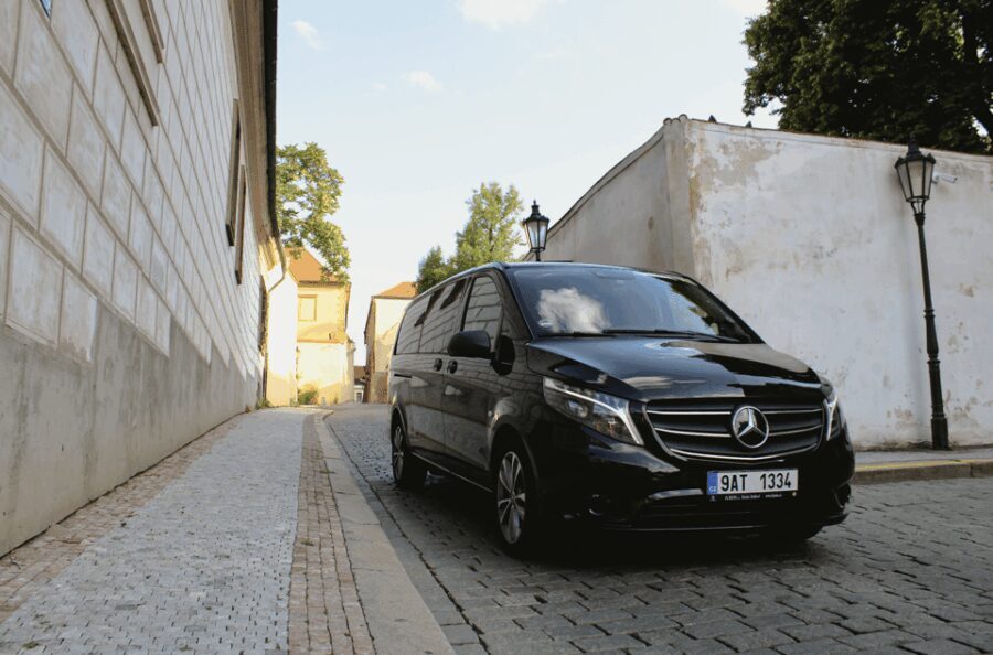 Czech castle tour - Cesky Krumlov - A Detailed Look at the Cesky Krumlov Private Tour