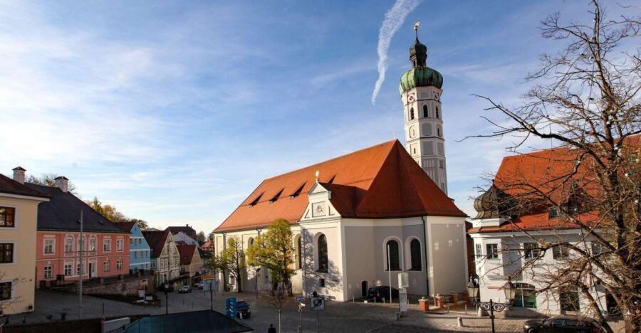 Dachau: Private Guided Walking Tour - The Sum Up