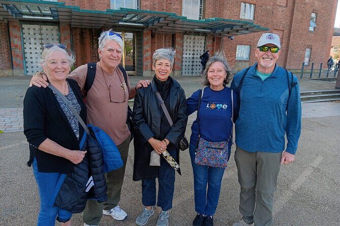 Daily Stratford Upon Avon Town Walking Tour with Local Guide - Who Should Book This Tour?