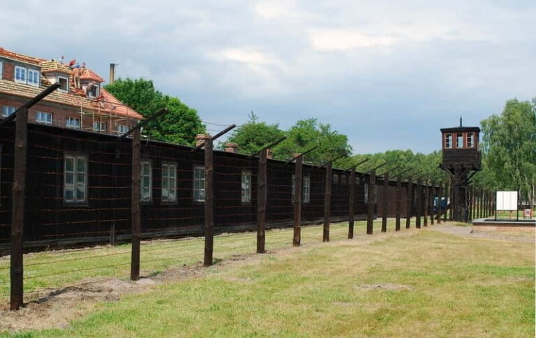 DAILY Stutthof Concentration Camp with Guide and Transport - Who Will Appreciate This Tour?