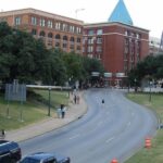 Dallas: 2-Hour JFK Assassination Tour without Museum - Transportation and Group Size