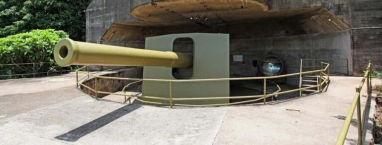 Darwin: City Explorer Bus Tour with Tour Tub - Comfort, Convenience, and Group Size