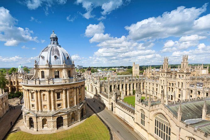 Day Tour of Cotswolds and Oxford By Private Executive Car - The Practical Side: What to Expect