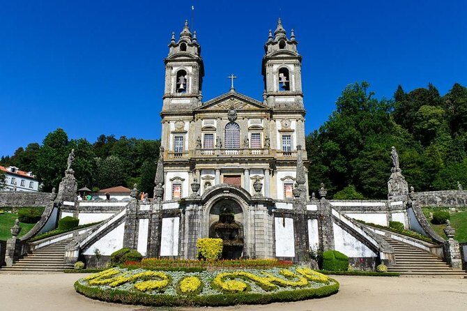 Day Trip Braga and Guimarães from Porto - First Stop: Guimarães