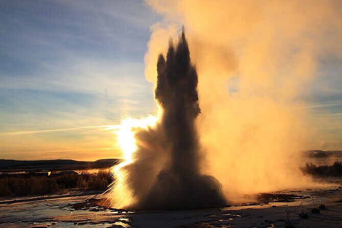 Day Trip to the Golden Circle and Hot spring Geyser by 4WD Jeep from Reykjavik - Gullfoss: Iceland’s Iconic Waterfall