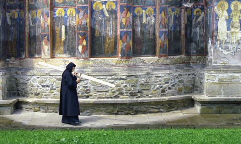 Day trip to the UNESCO Painted Monasteries from Iasi - Why This Tour Offers Great Value