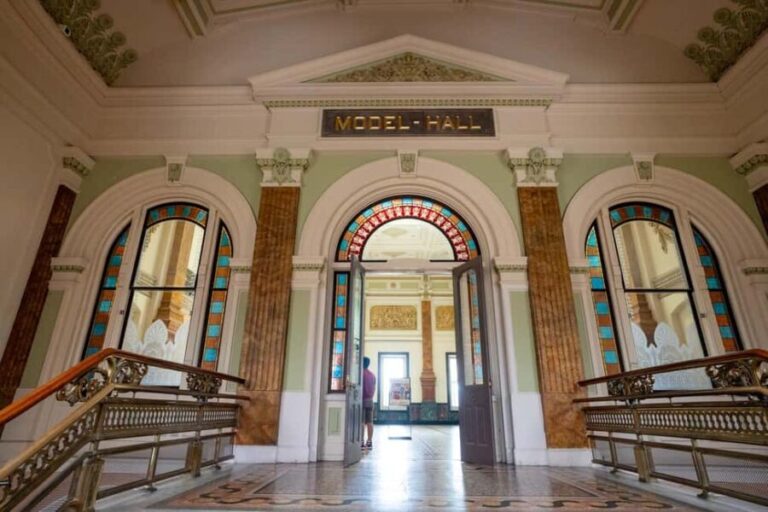 DC: National Portrait Gallery and SAAM Semi-Private Tour - Exploring the National Portrait Gallery and SAAM: What You Can Expect