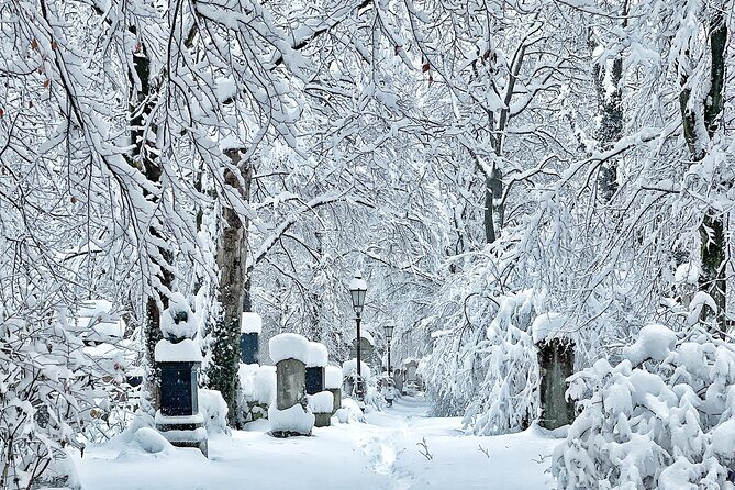 Death and Chocolate: Walking Tour of Munich's Old South Cemetery - Who Will Love This Tour?