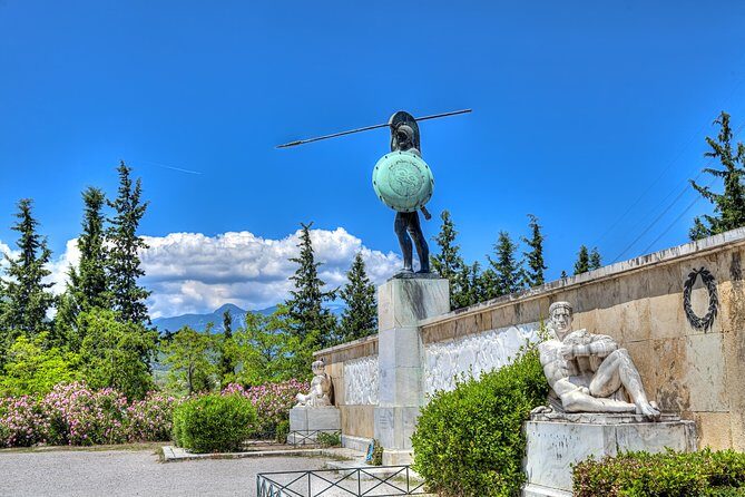 Delphi/Thermopylae Private Day Tour from Athens/Pireaus - FAQ