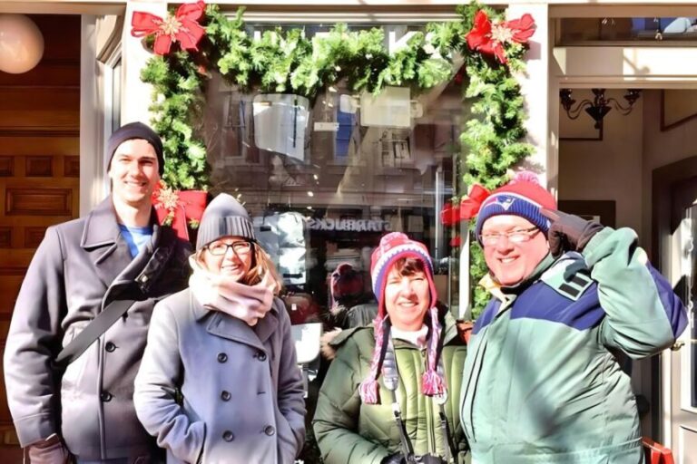 Denver: Holiday Lights and Sights Walking Tour - The Sum Up