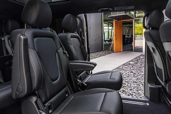 Departure Private Transfer from Bergen City to Bergen Airport BGO by Minivan - What Makes This Transfer Stand Out?
