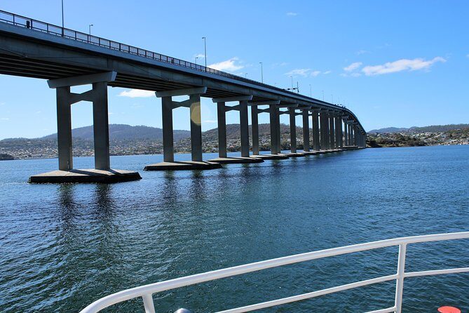 Derwent River Historic Harbour Cruise From Hobart - Authentic Views and Interesting Landmarks