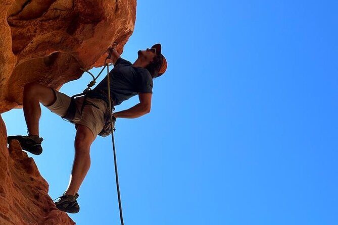 Desert Rock Climbing - Why This Tour Offers Great Value