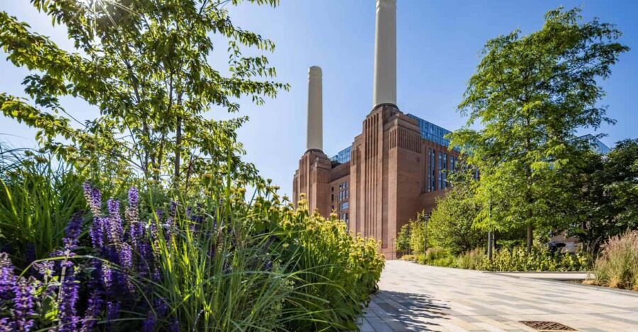 Destination London: E-Bike Tour - An In-Depth Look at the London E-Bike Tour