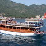 Didim/Altinkum: Lazy Day Boat Trip w/BBQ Lunch - The Experience from Start to Finish