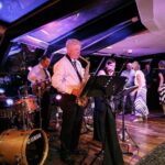 Dinner and Jazz Cruise on the River Thames - Who Will Enjoy This Tour?