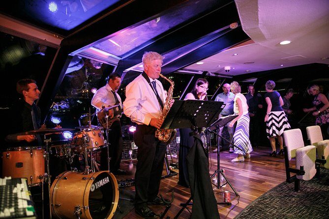 Dinner and Jazz Cruise on the River Thames - Who Will Enjoy This Tour?