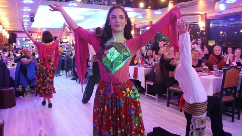 Dinner Cruise with Belly dancer show - What Travelers Say