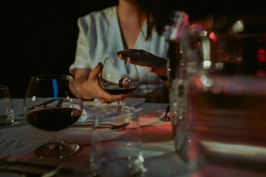 Dinner in the Dark - What Is Dinner in the Dark All About?